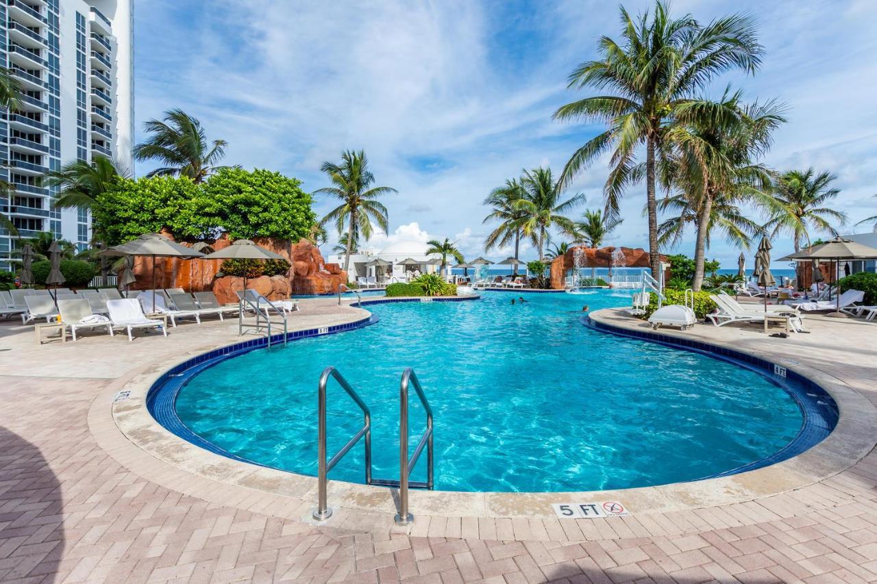 Hotel International Beach Tump Resort Ocean View 1100 Sf 1 Bed 1Bth Privately Owned Sunny Isles Miami Beach Exteriér fotografie